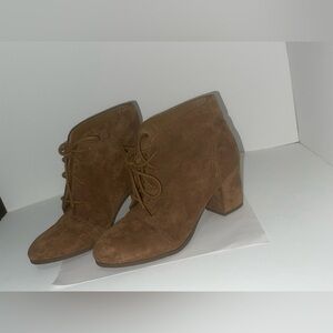 Madden Girl Brown Suede Lace-Up Ankle Boots – Size 5